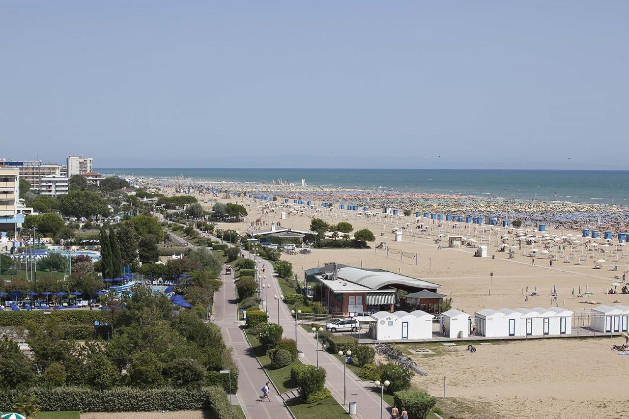 Bel Sole - Appartamenti Bibione Eksteriør billede